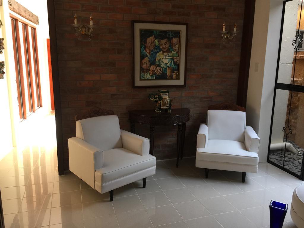 Casa Roces Legazpi Exterior foto