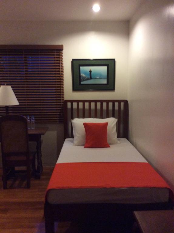 Casa Roces Legazpi Quarto foto