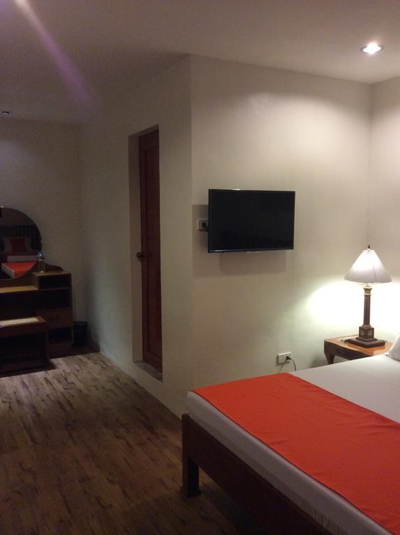 Casa Roces Legazpi Quarto foto